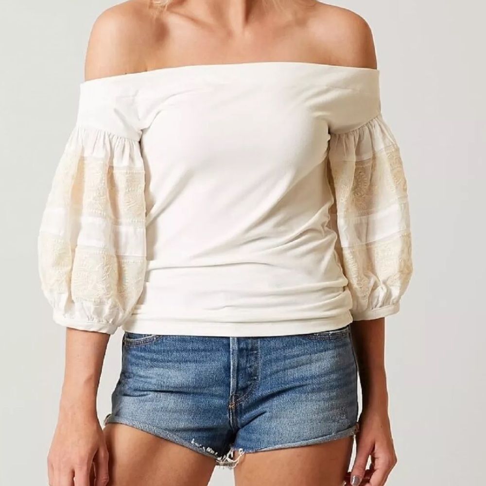 Free People ivory rock with it off the shoulder top size XS